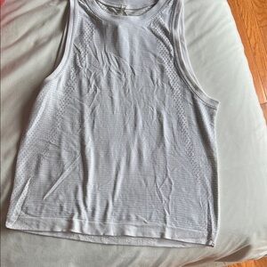 Lululemon Women’s Train to be Tank Top